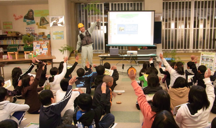 小学校への訪問授業